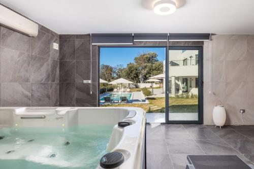 Villa Ma Maison by EL-PI TOURS in Milcetici