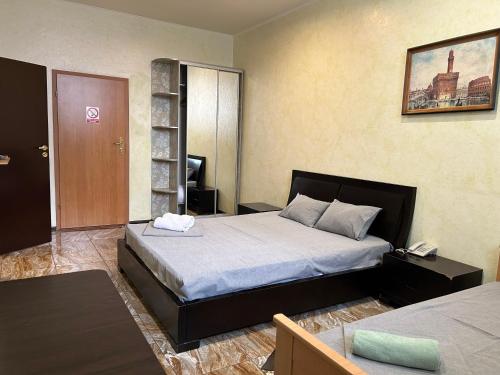 Mini Hotel Smak - image 13
