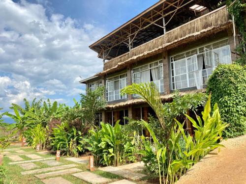 Mount Kilimanjaro 360 view Cottage