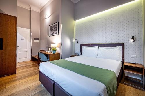 Antico Centro Suites - Tap to explore photos