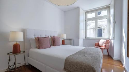 LovelyStay - Chiado 3Bedroom Wonder - main image