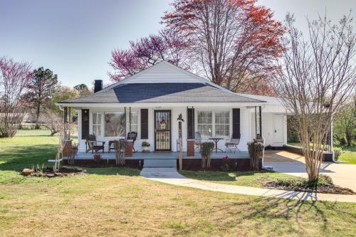 Killen Vacation Rental ~ 4 Mi to Wilson Lake! in Killen (AL)