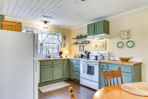 Killen Vacation Rental ~ 4 Mi to Wilson Lake! in Killen (AL)