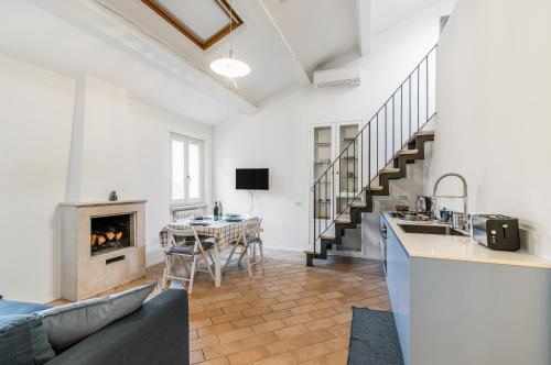 Guesthost - Modern Apartment 350mt From Piazza Del Popolo! - Pésaro
