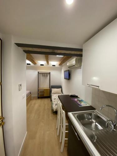  Oasi Central - Appartamento in pieno centro in Triest