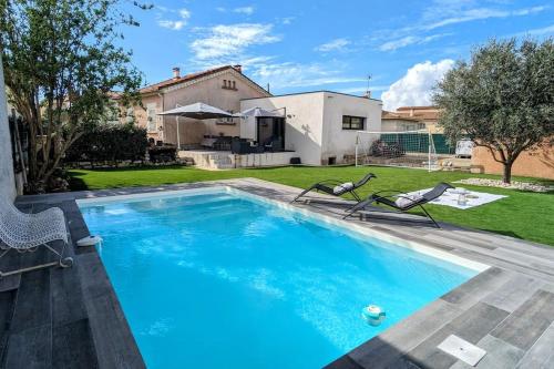 Jolie villa avec piscine à 15mn des plages - Location, gîte - Mauguio