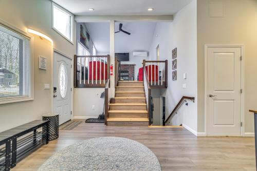 Stylish Tobyhanna Home with Fire Pit and Lake Access! in Tobyhanna, USA