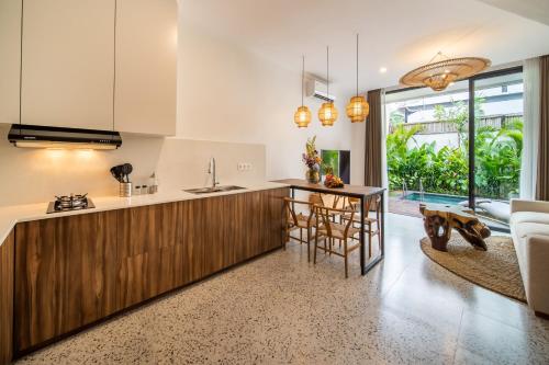 Two-Bedroom Villa image 2
