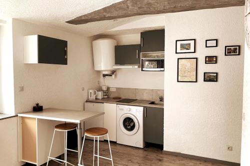 APPARTEMENT CENTRE VILLE numéro 104 - Location saisonnière - Roanne