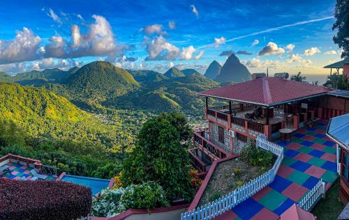 Samfi Gardens Soufriere