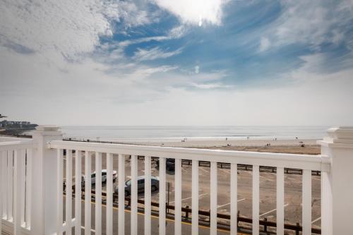 The Atlantic Motel