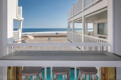 The Atlantic Motel