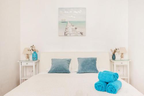 Wellness Retreat with Sauna & Jacuzzi - 1 min to Opera, Budapest