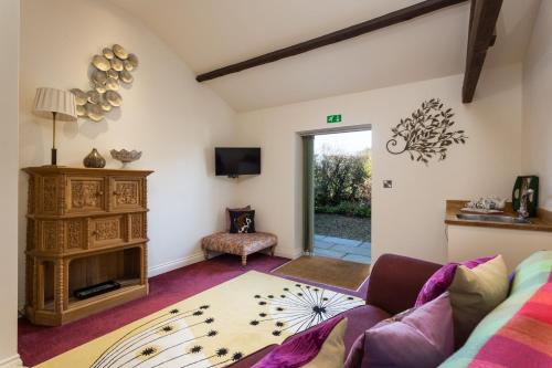 Cold Cotes Guest House - image 13