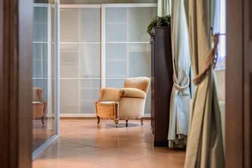 모데나 Modena Palace Suite [Duomo - 5 Stelle] 4성급 싱글룸 객실