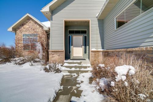 Welcoming Rigby Home with Game Room and Fire Pit!