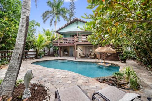 Gulf Access Waterfront Oasis with Heated Pool! Near Beach & Mercato!