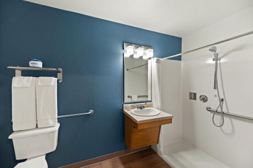 WoodSpring Suites El Paso - image 10