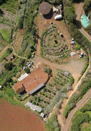 Eco casa en plena naturaleza, con comida incluida