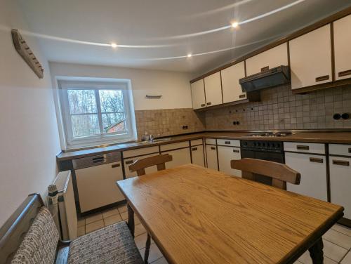 廚房, Ferienwohnung am Teich in 貝格/易北河