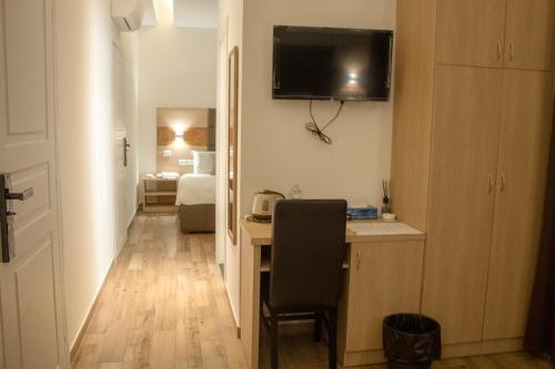 Bnb giglio 999 Room Type - Triple Room with Private Bathroom