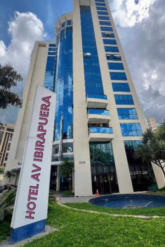 Suíte 5 estrelas Hotel Av Ibirapuera 2534 Piscina, São Paulo