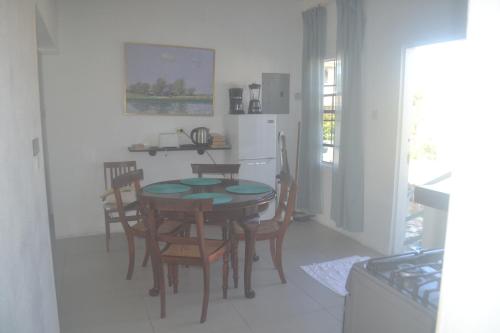 Faciliteter, Tropical Escape in Speightstown