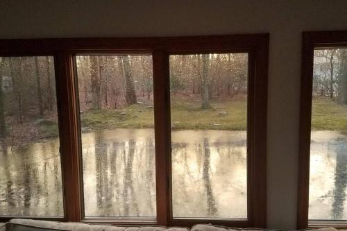 The Pond House, close to Rowayton station in Norwalk, USA