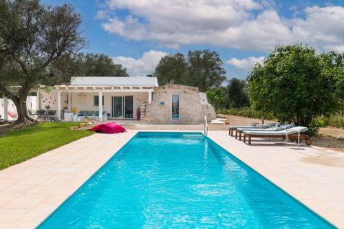 3 bedrooms villa with private pool enclosed garden and wifi at San Vito dei Normanni