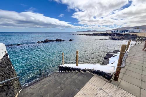 Casa Burgao nº5 Studio with large seaview terrace