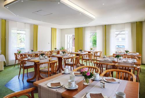 Ételek és italok, Carmina am See in Karnin