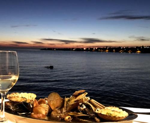 طعام و مشروبات, APP Rebecca - private pool in Karigador