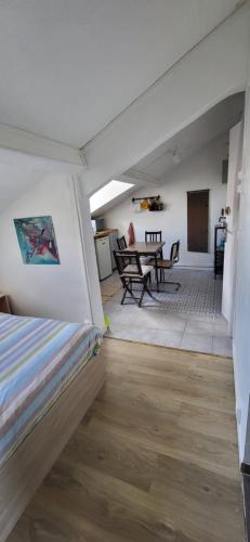 Cosy studio Clichy Levallois - Location saisonnière - Clichy