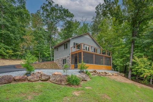 Lakeshore View Cottage