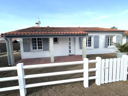 Maison La Tranche-sur-Mer, 5 pièces, 6 personnes - FR-1-22-318 - Location saisonnière - La Tranche-sur-Mer