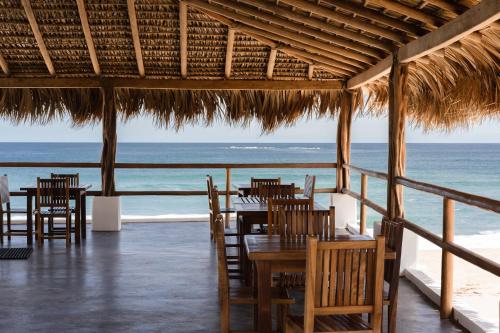 Restaurant, Hotel Sanmara in San Isidro Llano Grande