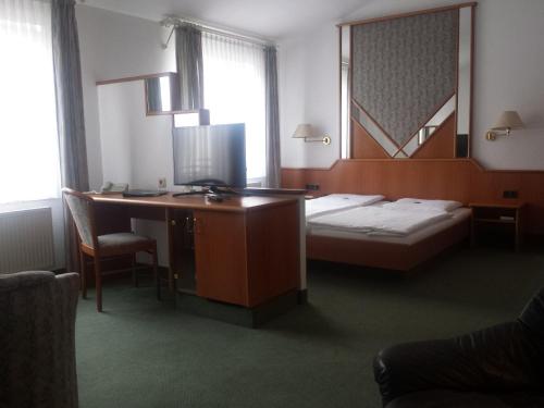 Dreibettzimmer, dusche, 3 betten