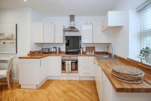 Yarm Luxury Apartments - Bank House - private gated carpark in Eaglescliffe