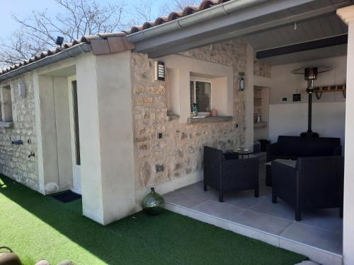 Erkély/terasz, Le cocon in Lussas