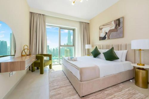 Burj Khalifa & Dubai Mall Views 2-Bedroom Home - image 11