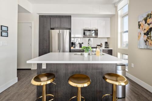 Top Floor | Amazing Windows | Zuni Lofts in Denver, USA