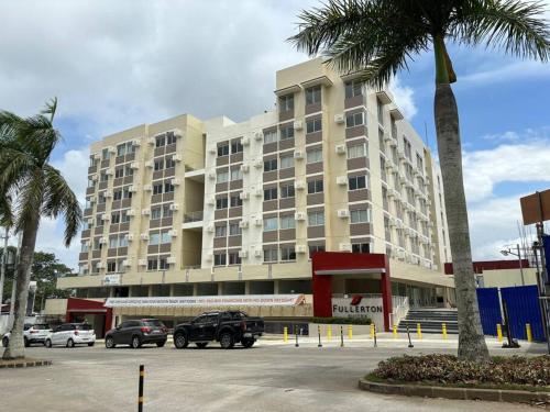 Condo in Silang Fullerton Suites - near tagaytay and nuvali, Silang