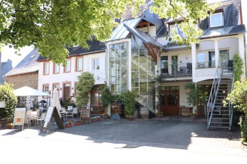 Ferienweingut & Gutsrestaurant Becker - Apartment - Burgen