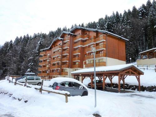 Duplex spacieux, 3 pièces près des pistes, Saint-Jean-d'Aulps - FR-1-573-76 (Duplex spacieux, 3 pieces pres des pistes, Saint-Jean-d'Aulps - FR-1-573-76) in Le Biot