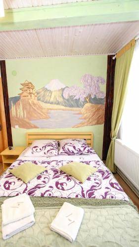 Queen Room with Balcony