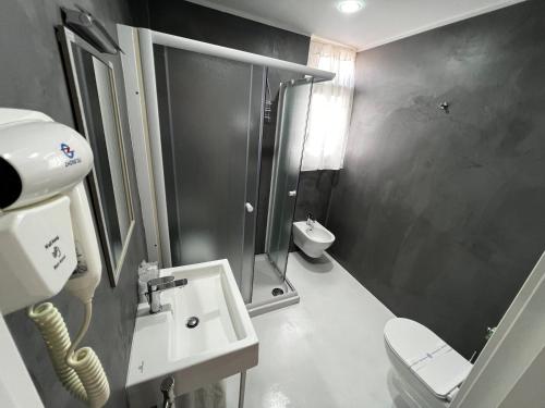 Superior Double Room image 4