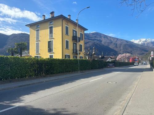 Small apartments in Lamone in Lugano
