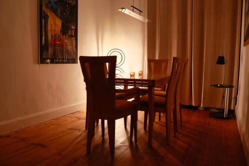 Létesítmények, Besondere Ferienwohnung in Königslutter am Elm (Besondere Ferienwohnung in Konigslutter am Elm) in Königslutter am Elm