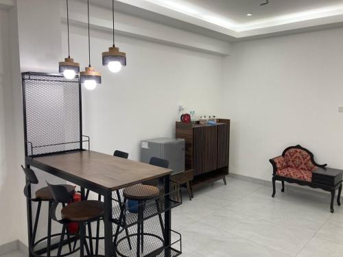 CS Junction Point - Family Deluxe Room FDR, Kuala Pilah (foto 6)