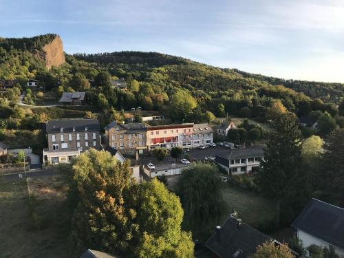 Hôtel Restaurant Le Grillon